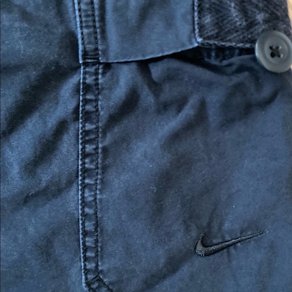 Nike cargo shorts with draw string size medium - Picture 4 of 6